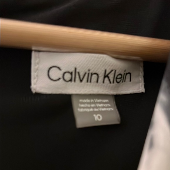 Calvin Klein Black and White Sleeveless Maxi Dress - Picture 5 of 5